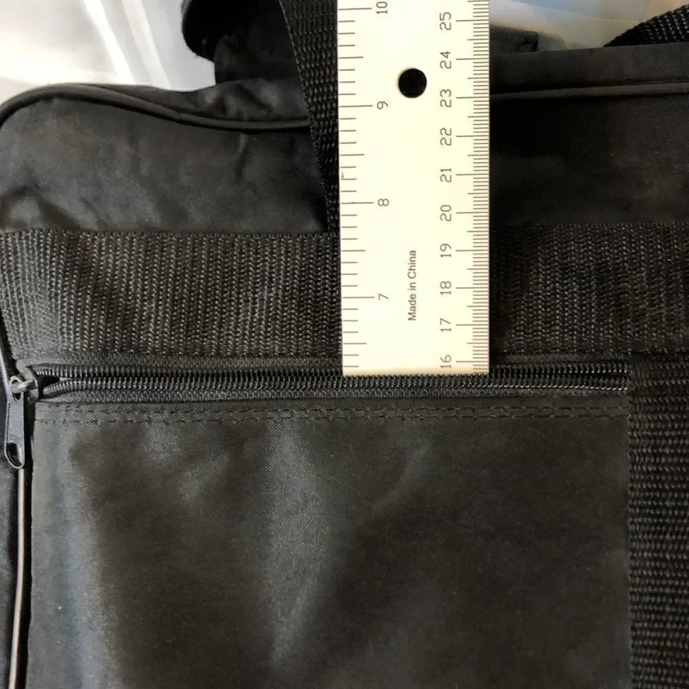 TRAVEL BAG EXPANDABLE NYLON adjustable shoulder strap Kwang Myung Tour USED